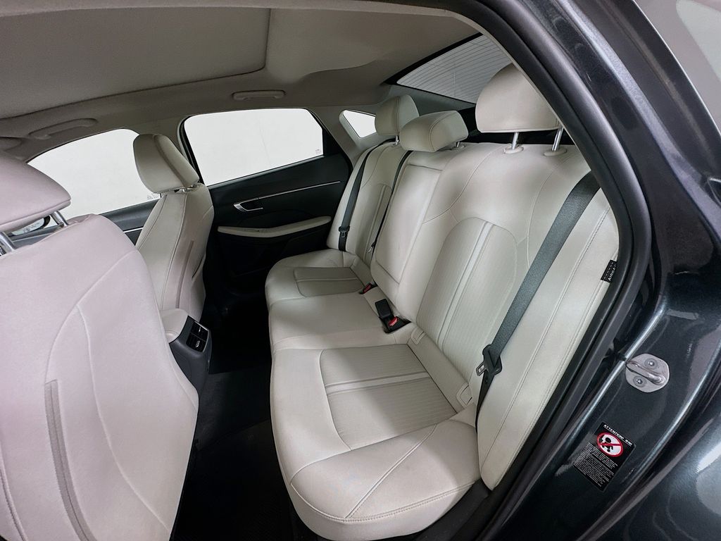 Thumbnail: 2023 Hyundai Sonata - 25