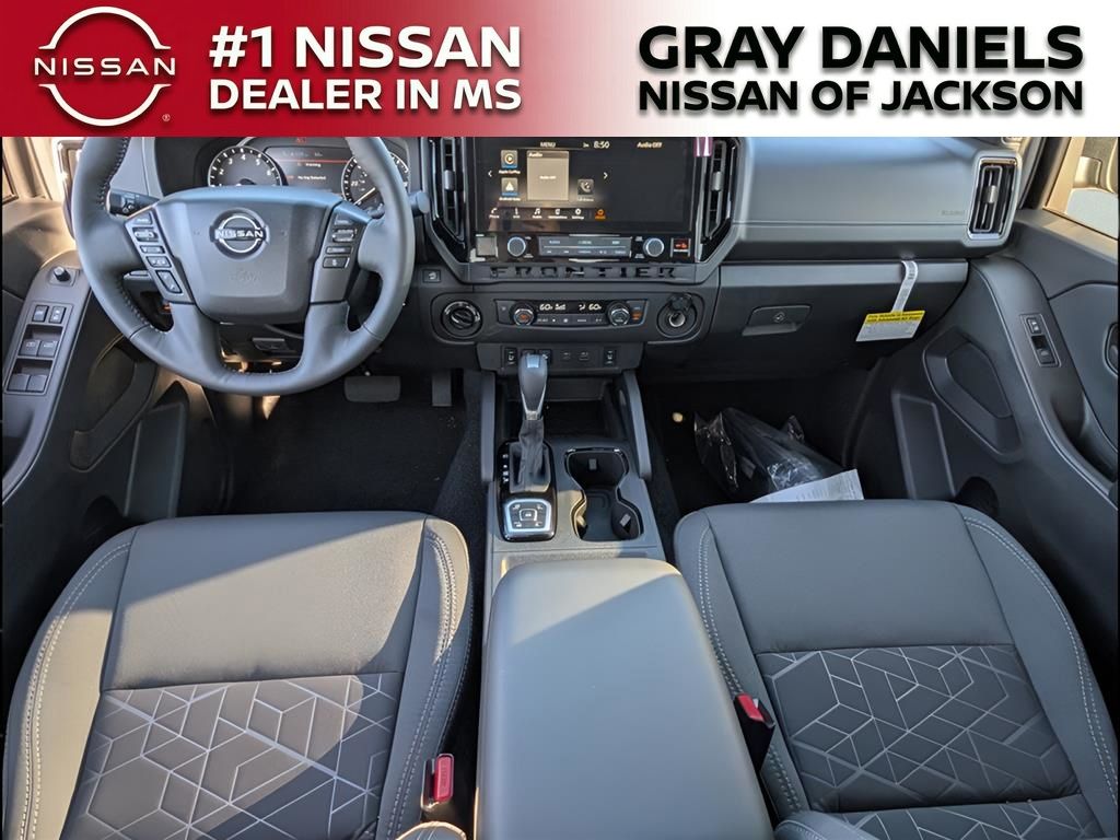 2026 Nissan Frontier SV - Photo 6