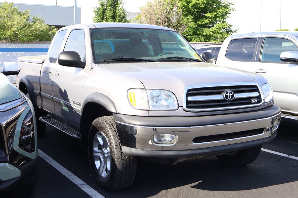2002 Toyota Tundra SR5 3
