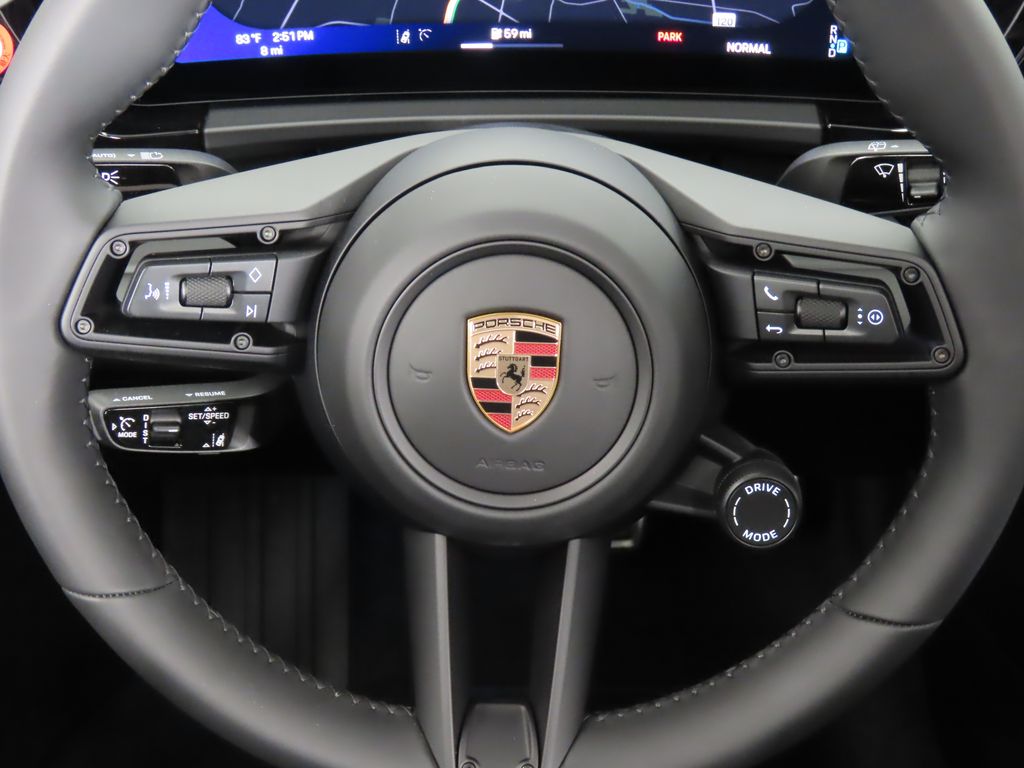 Thumbnail: 2025 Porsche Macan - 19