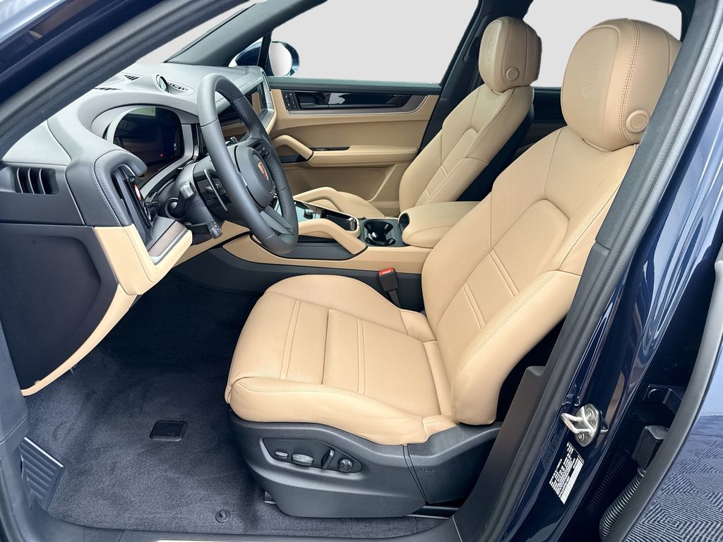 Thumbnail: 2026 Porsche Cayenne - 5