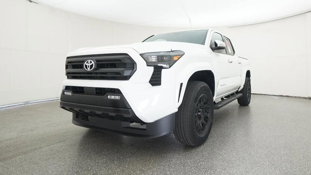 Thumbnail: 2025 Toyota Tacoma - 15