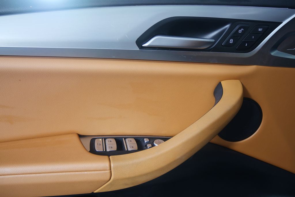 Thumbnail: 2023 BMW X3 - 9