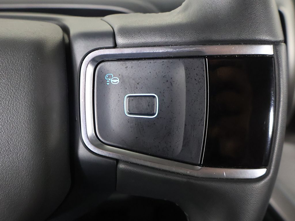 Used 2025 Silver Ford Active image 42