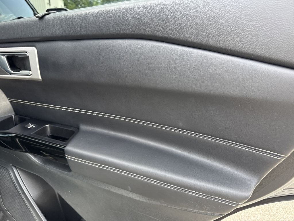 Used 2022 Ford Explorer SUV
