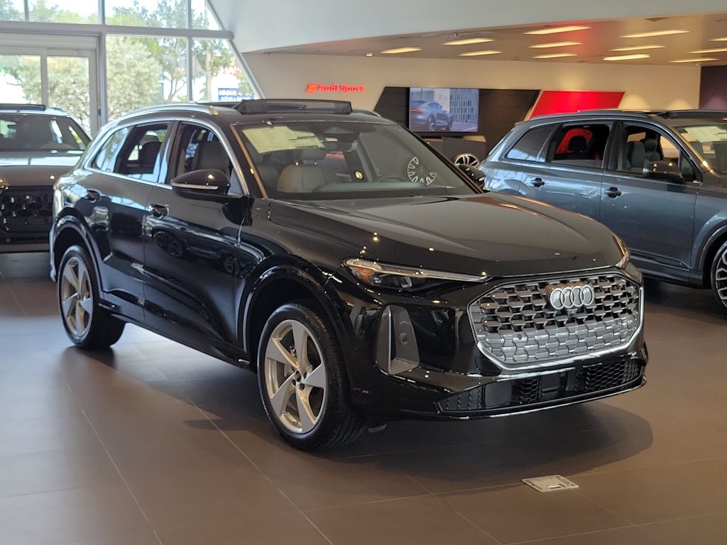 Mythos Black Metallic 2025 Audi Q5 SUV / Crossover All-Wheel Drive 7-Speed Automatic