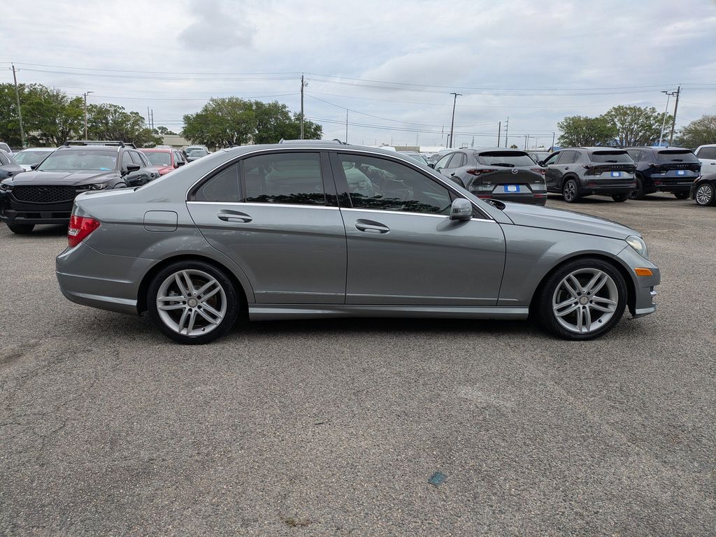 2014 Mercedes-Benz C 250 Luxury
