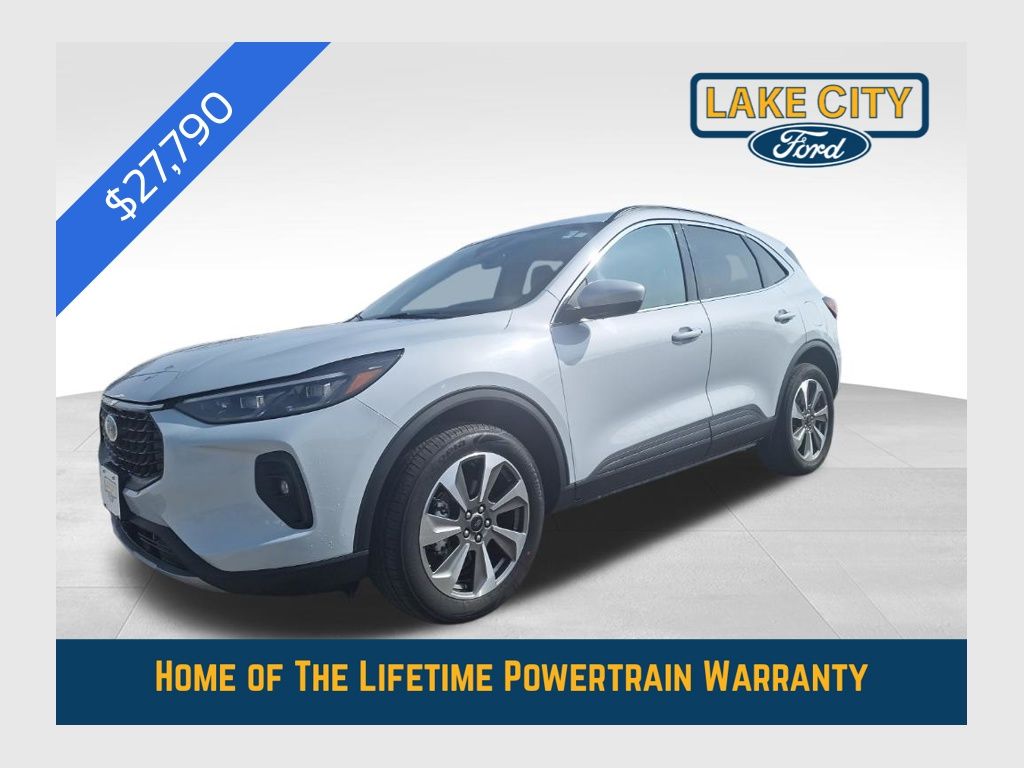 2025 Ford Escape Platinum AWD