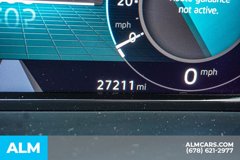 Used 2025 Black Volkswagen 2.0T SE w/Technology image 59
