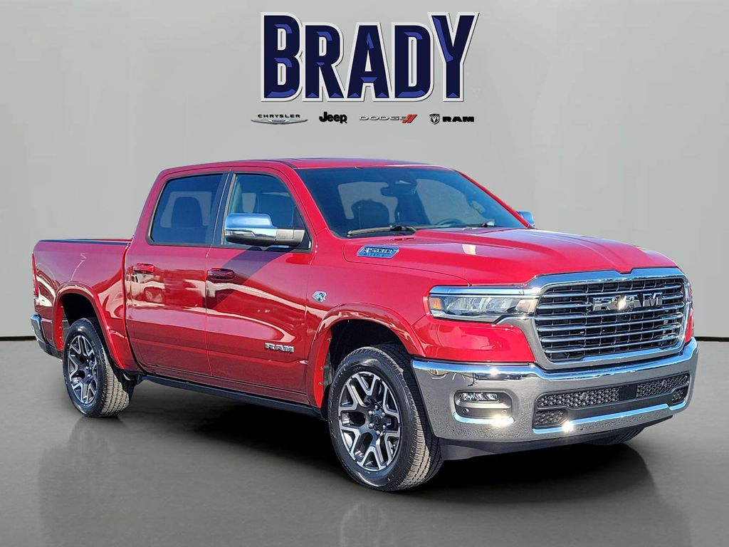 2026 RAM 1500 Laramie Crew Cab 4WD