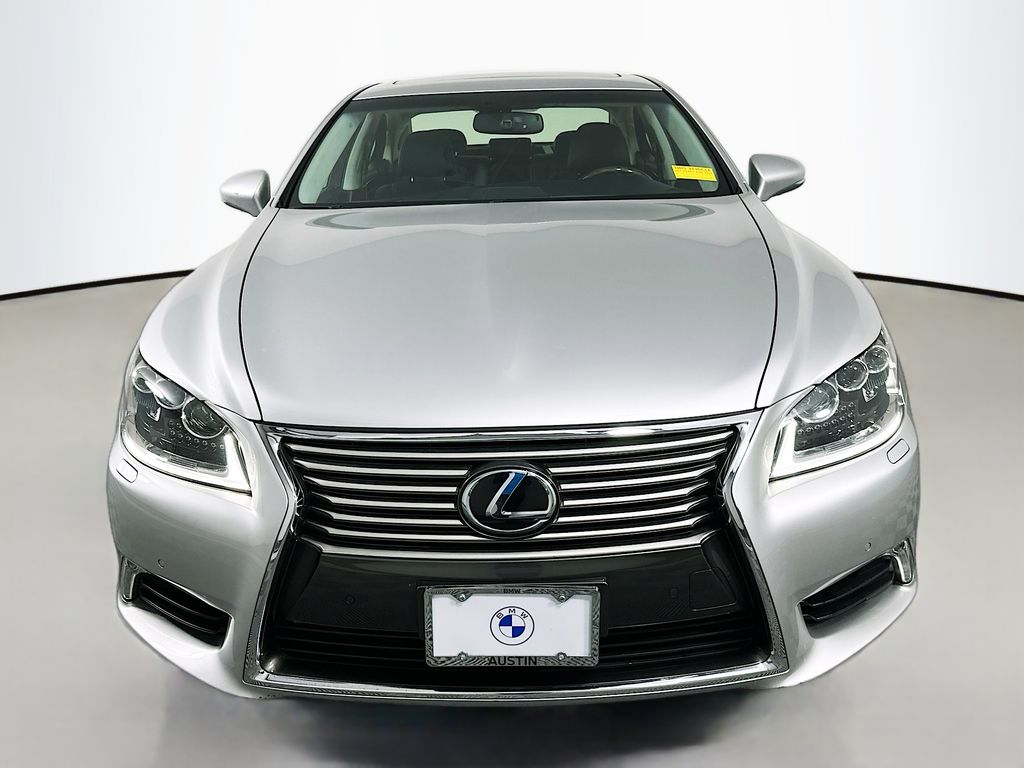Thumbnail: 2016 Lexus LS - 2