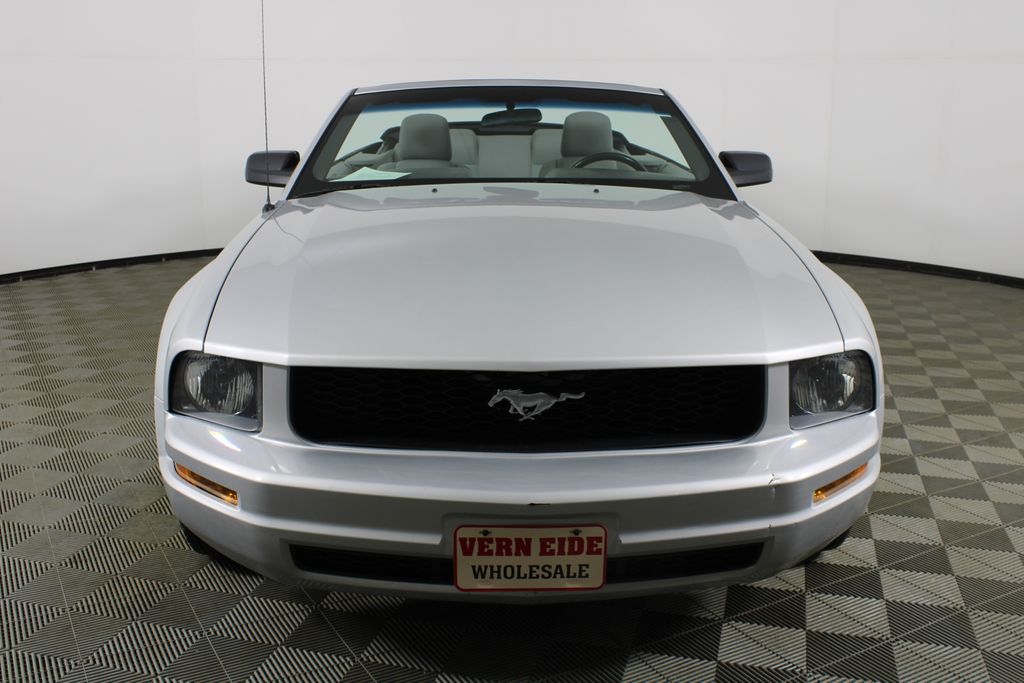 Used 2006 Ford Mustang for sale in 
