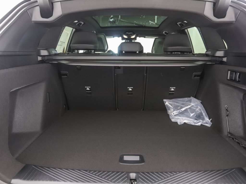 Thumbnail: 2026 BMW X3 - 25