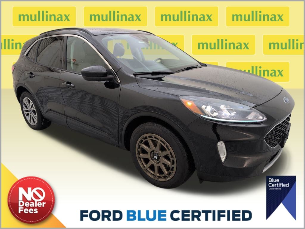 2022 Ford Escape SEL's photo