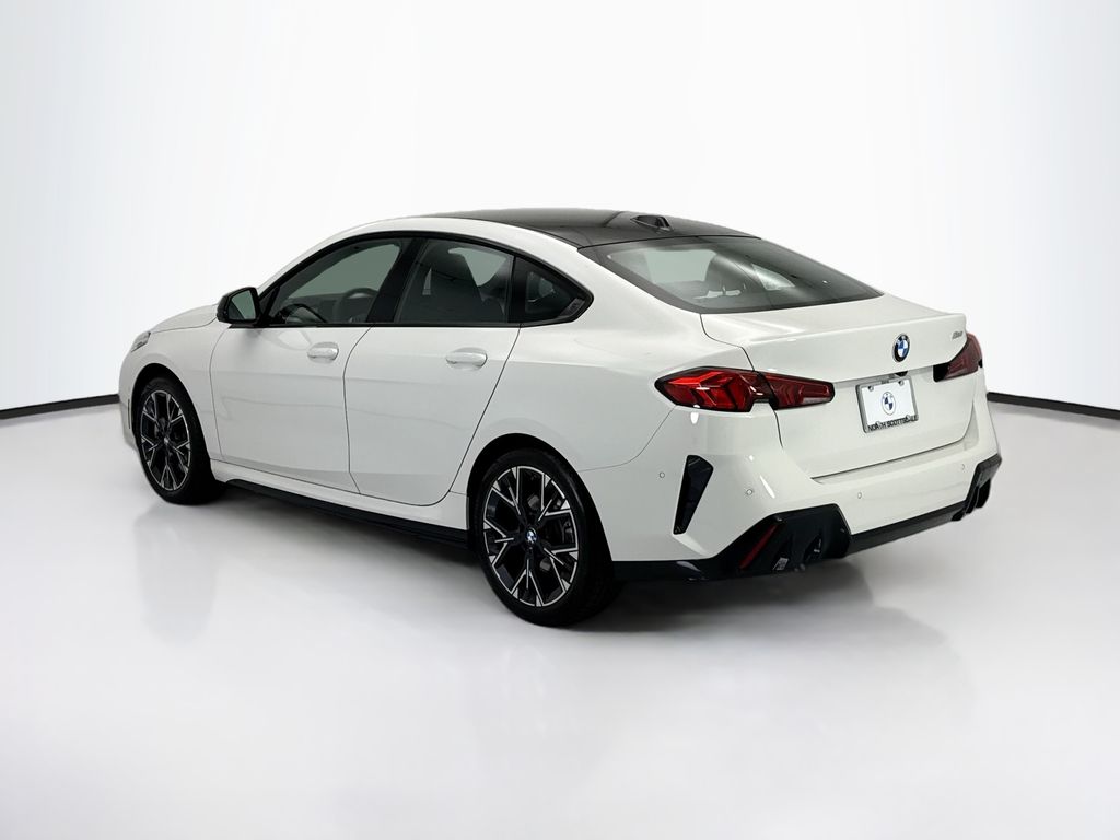 Thumbnail: 2026 BMW 2 Series - 7