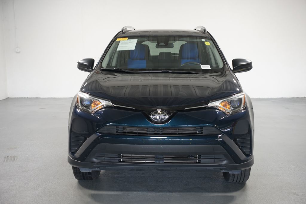 Thumbnail: 2018 Toyota RAV4 - 2