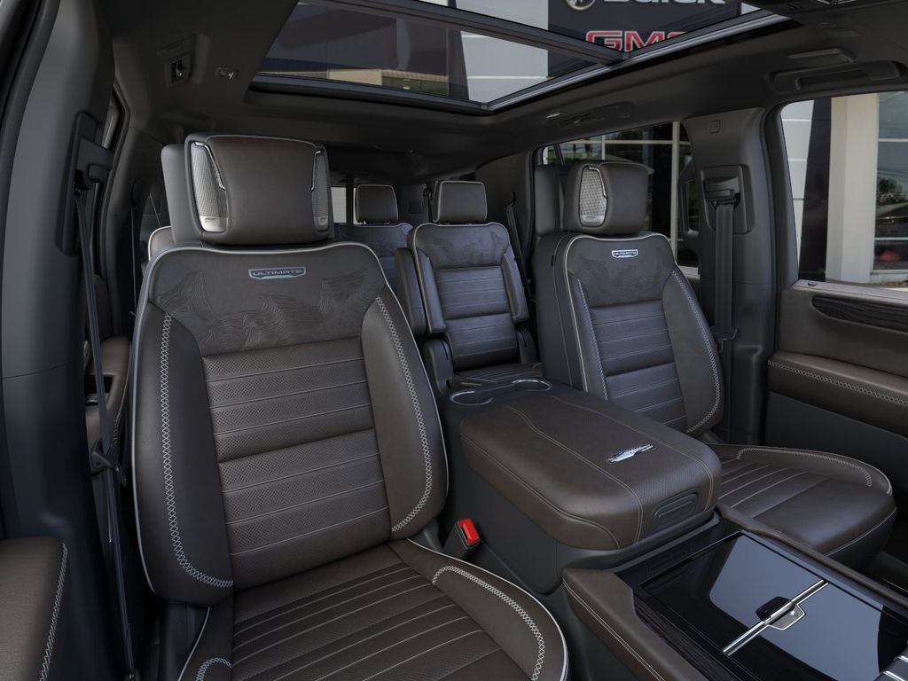 2026 GMC Yukon Denali Ultimate - Photo 18