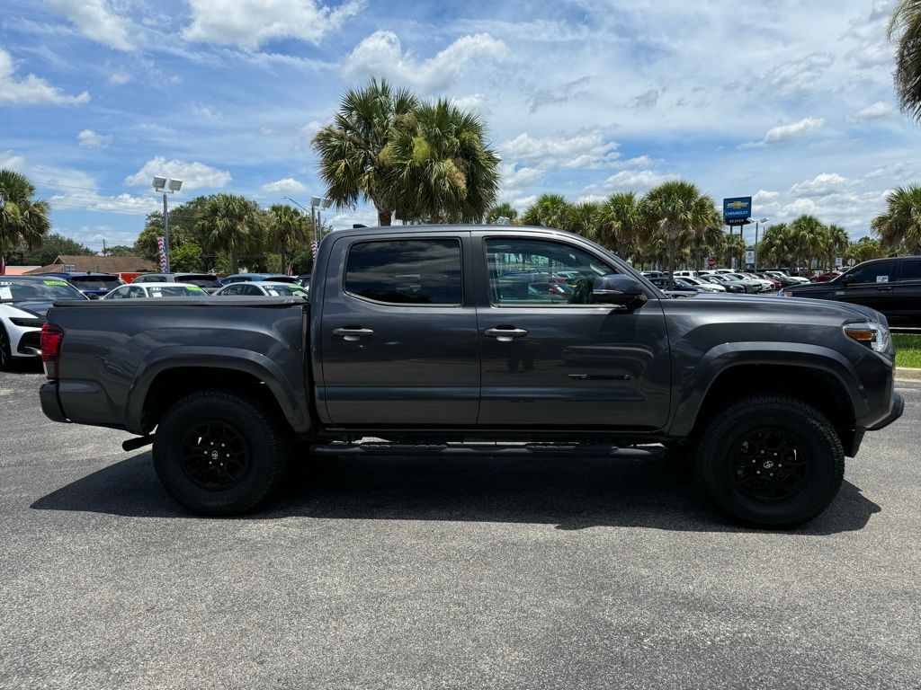 2022 Toyota Tacoma SR5 9