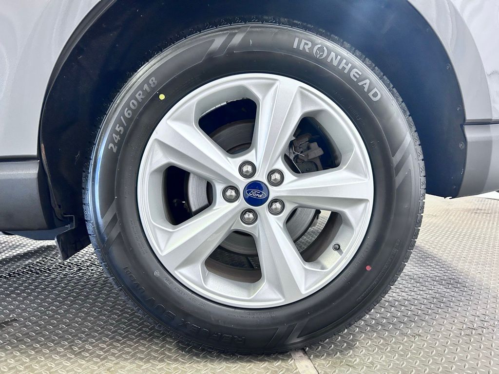 used 2018 Ford Edge car, priced at $13,885