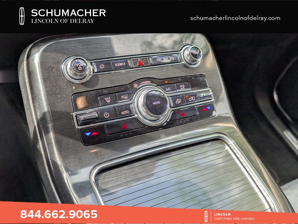 used 2022 Lincoln Nautilus car, priced at $24,398