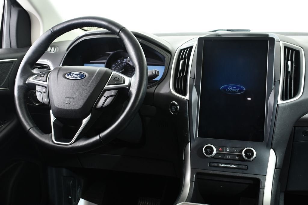 Used 2023 White Ford SEL image 8