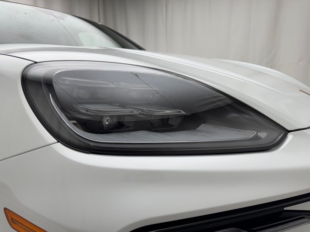 2024 Porsche   22