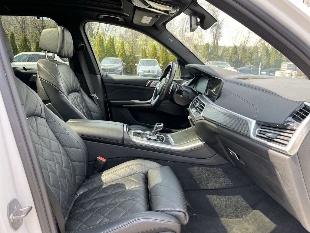 Thumbnail: 2023 BMW X5 - 14