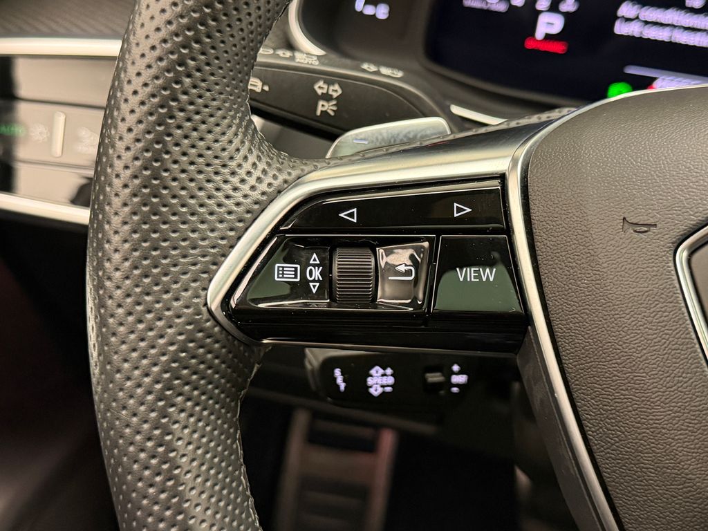 Thumbnail: 2022 Audi S6 - 26