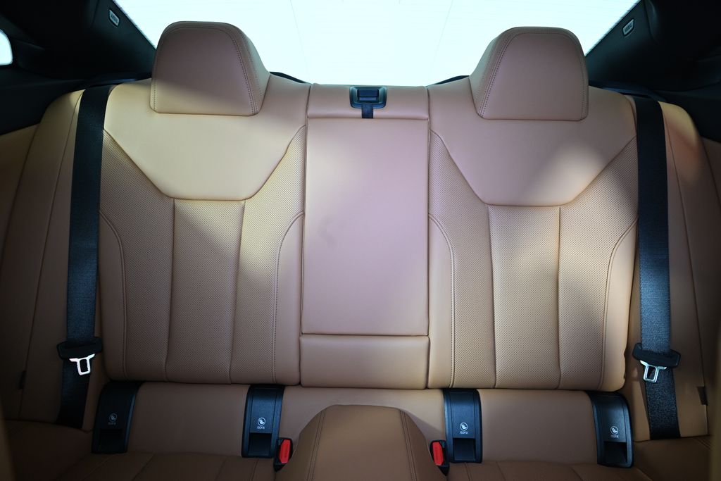 Thumbnail: 2026 BMW 4 Series - 24