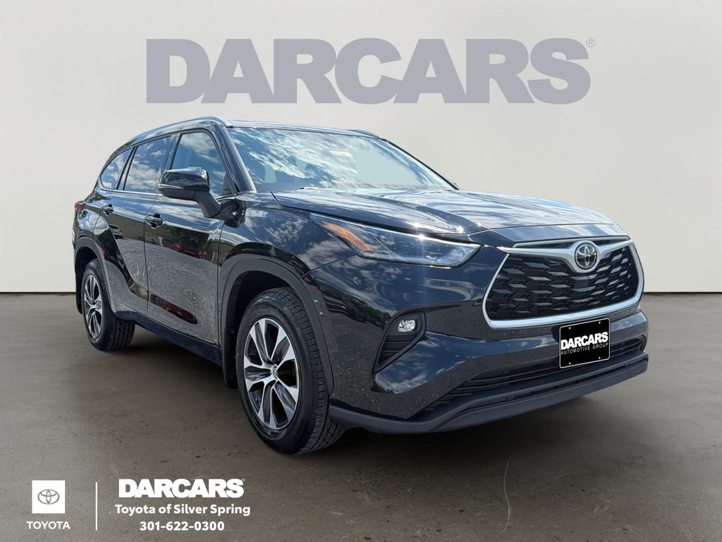 2021 Toyota Highlander XLE AWD