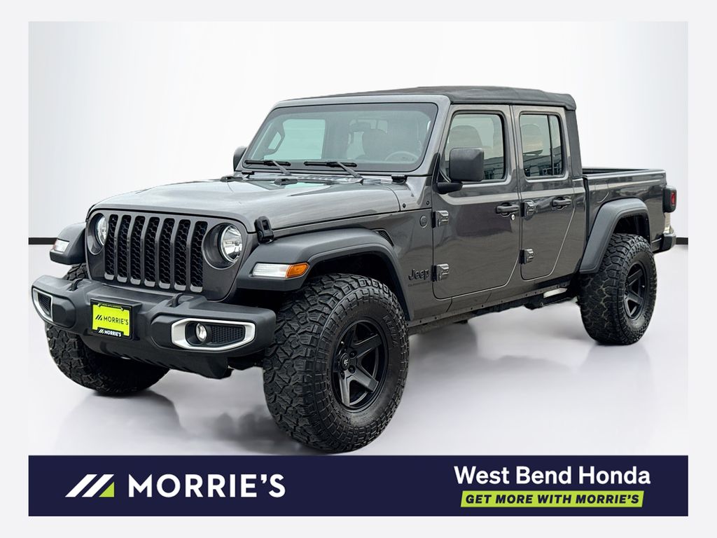Crystal Metallic 2023 Jeep Gladiator Pickup Truck Four-Wheel Drive 8-Speed Automatic