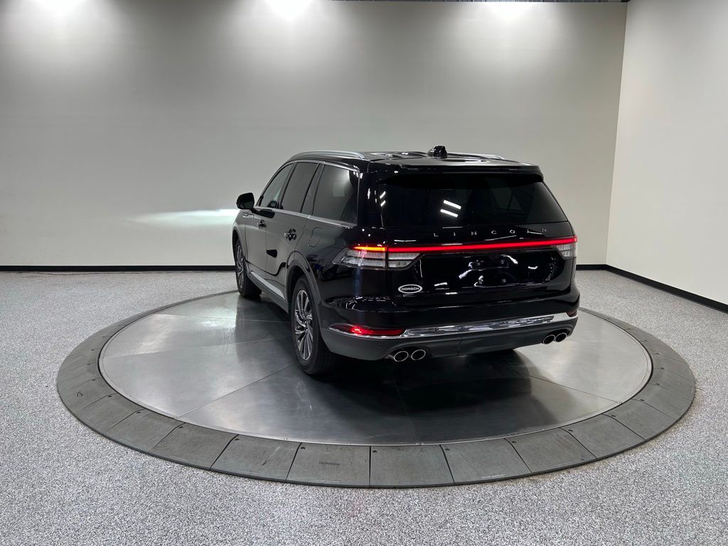 used 2025 Lincoln Aviator car, priced at $56,526