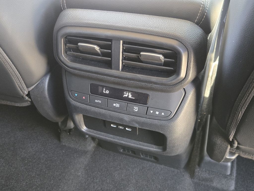 2025 Honda Pilot - $36,875