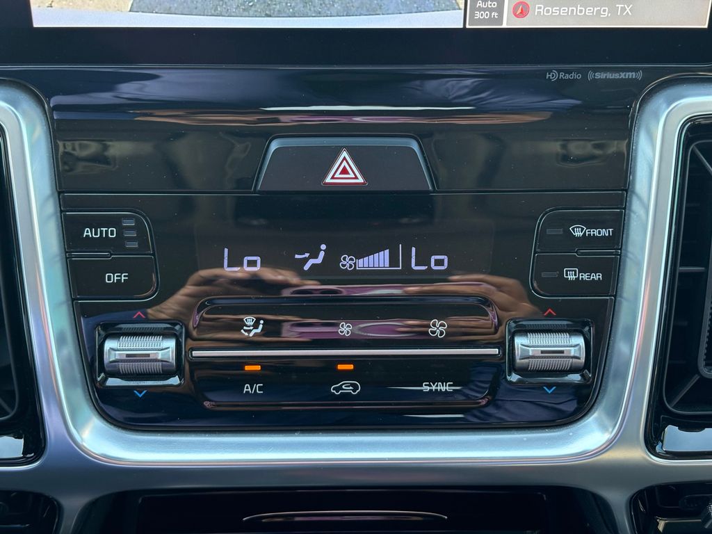 2022 Kia Sorento SX White at North Houston Mitsubishi