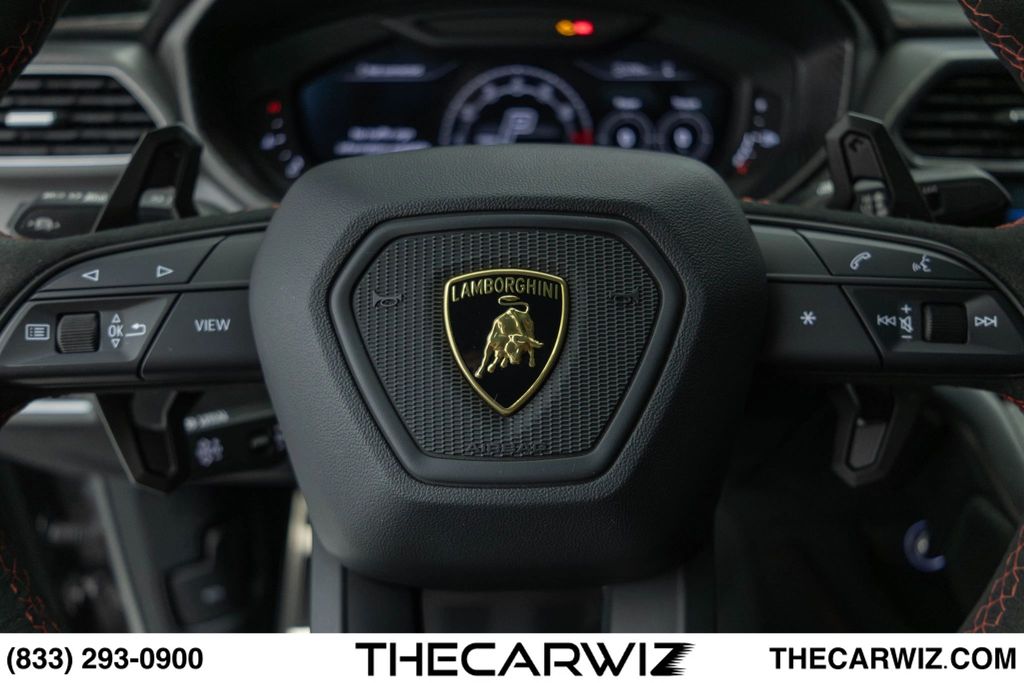 2023 Lamborghini Urus