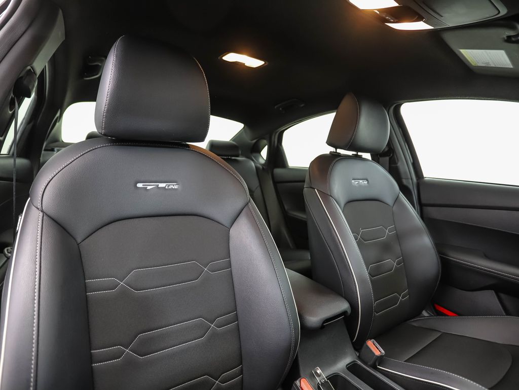 Thumbnail: 2024 Kia Forte - 32