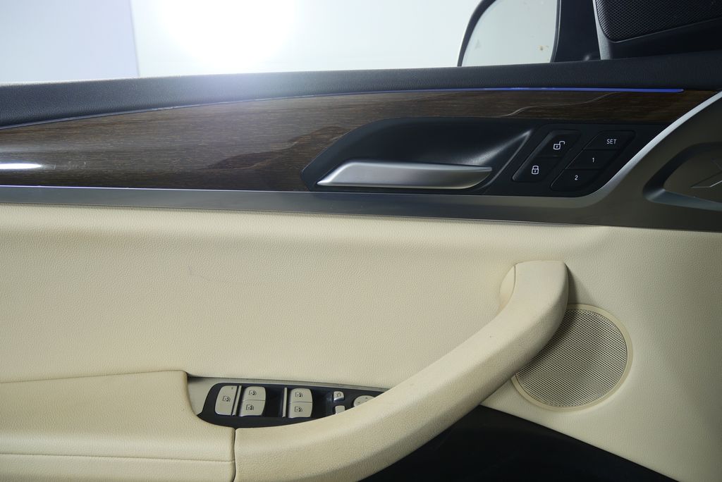 Thumbnail: 2023 BMW X3 - 8