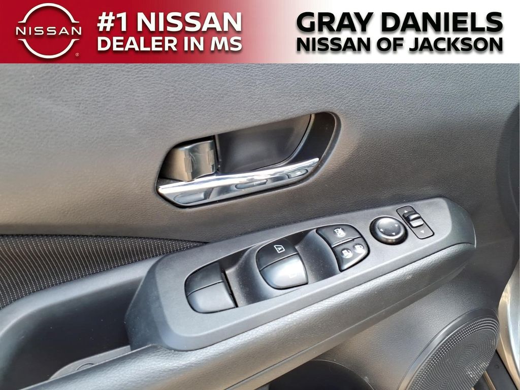 Used 2022 Nissan Kicks SUV