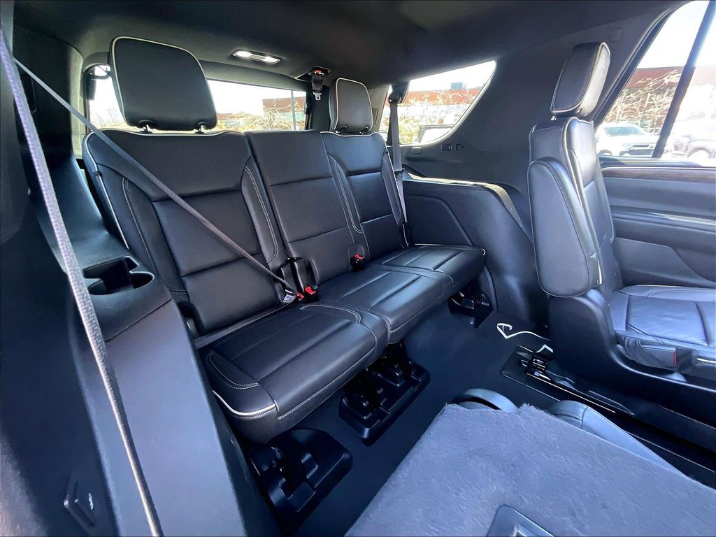 2024 Chevrolet Tahoe — photo 16