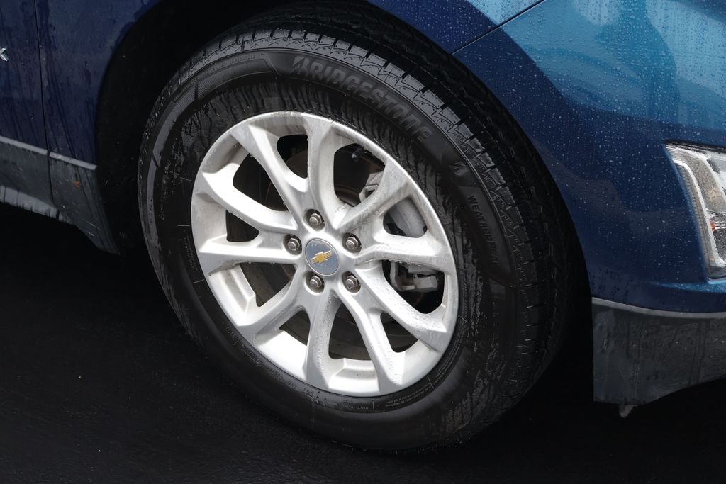 Thumbnail: 2019 Chevrolet Equinox - 5