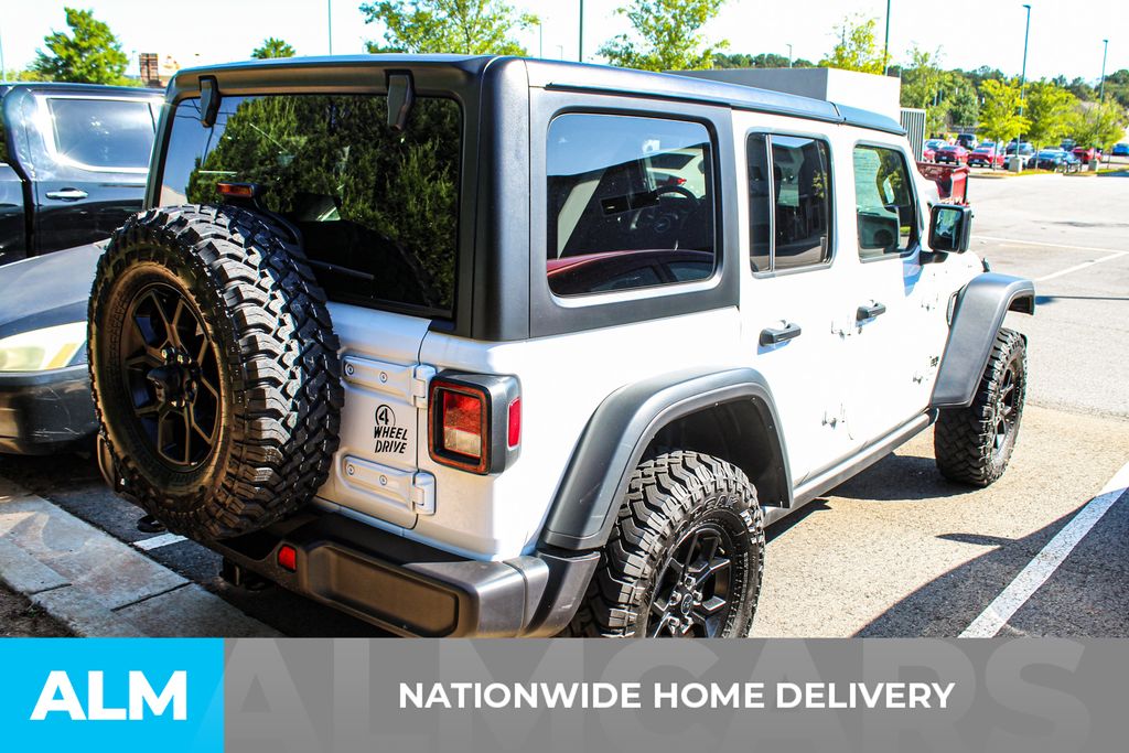 Used 2025 White Jeep Willys image 5