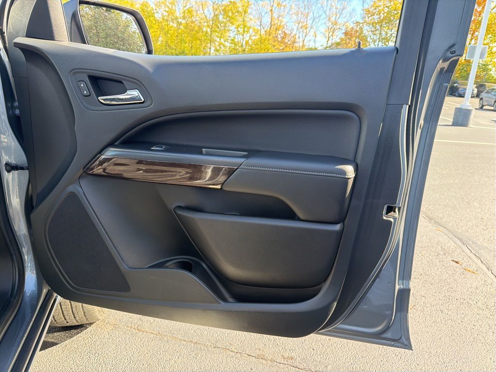 Thumbnail: 2022 GMC Canyon - 24