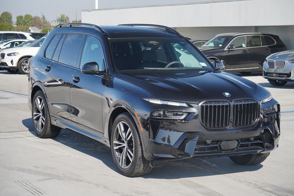 2025 BMW X7 xDrive40i 3