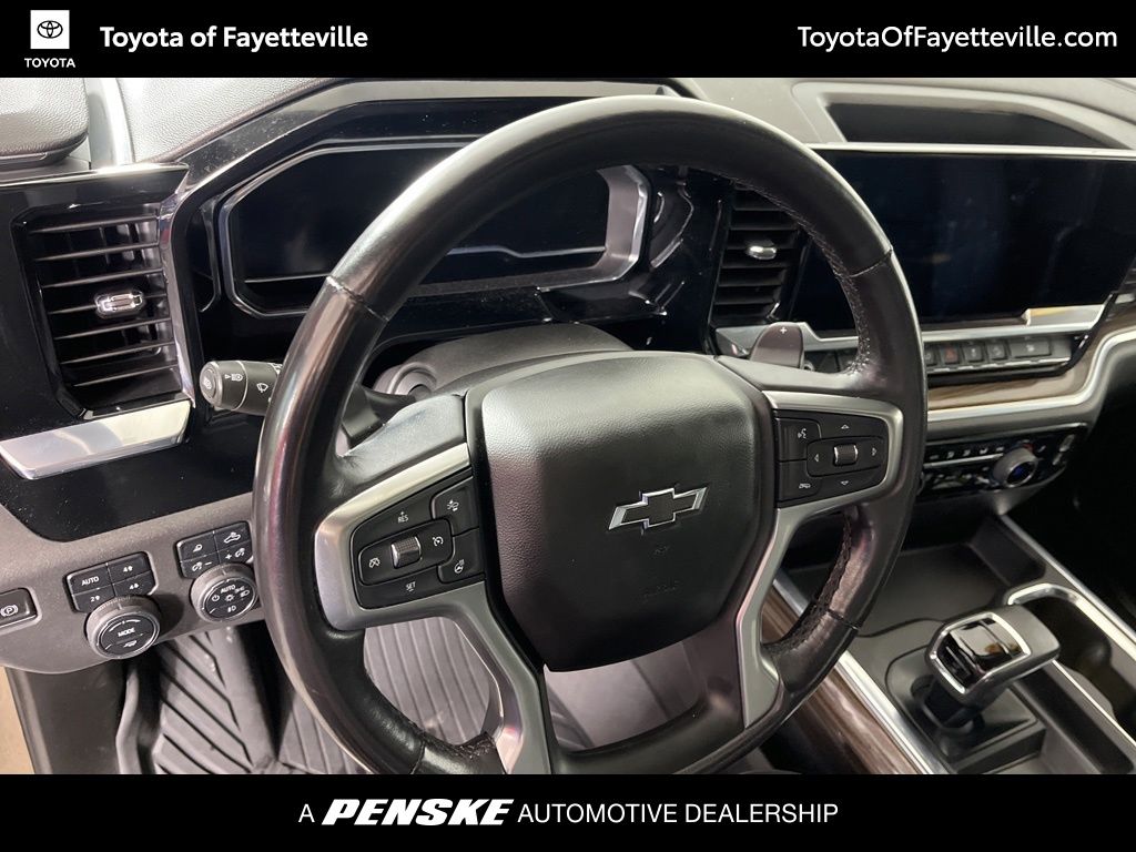 Thumbnail: 2022 Chevrolet Silverado 1500 - 29