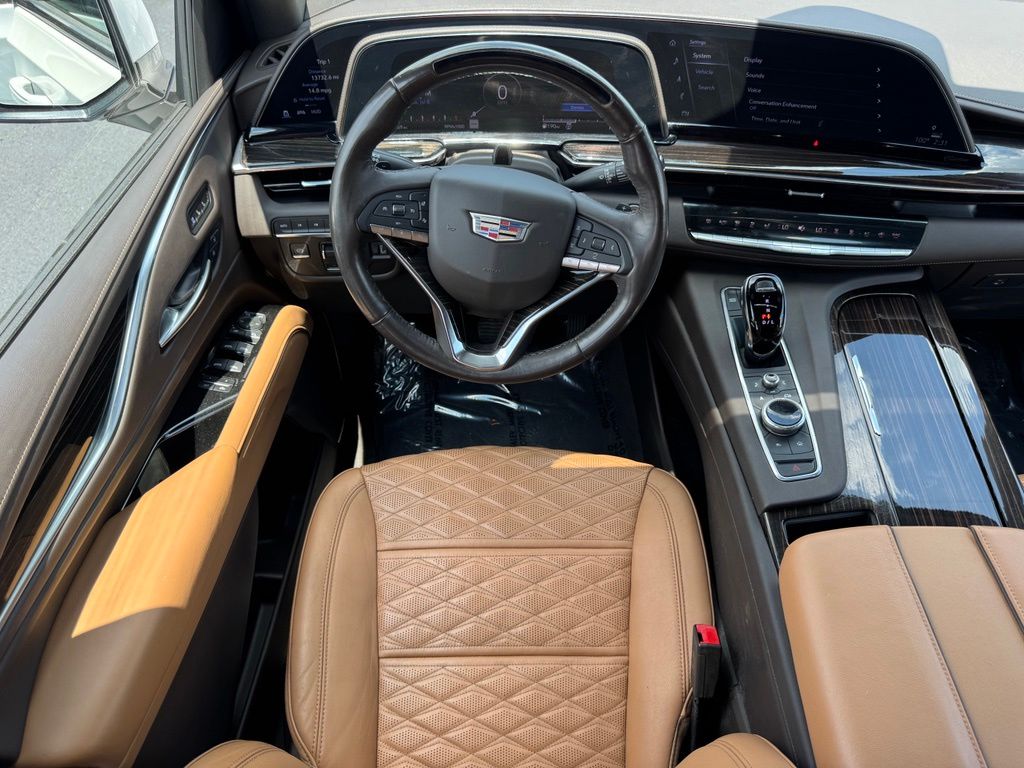 2022 Cadillac Escalade ESV Sport Crystal White - Jim Hudson Acura - Image 11