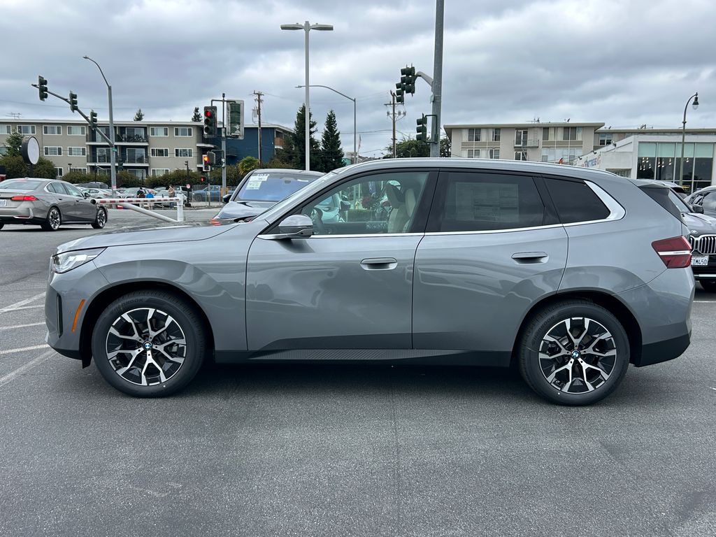 Thumbnail: 2026 BMW X3 - 2