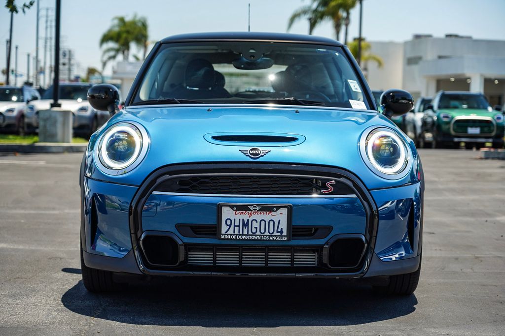 2024 MINI Cooper S Signature 4