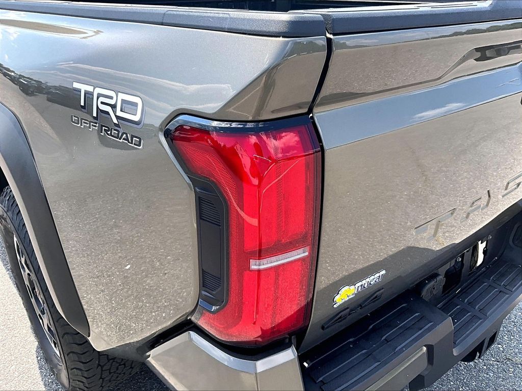 2024 Toyota Tacoma — photo 34