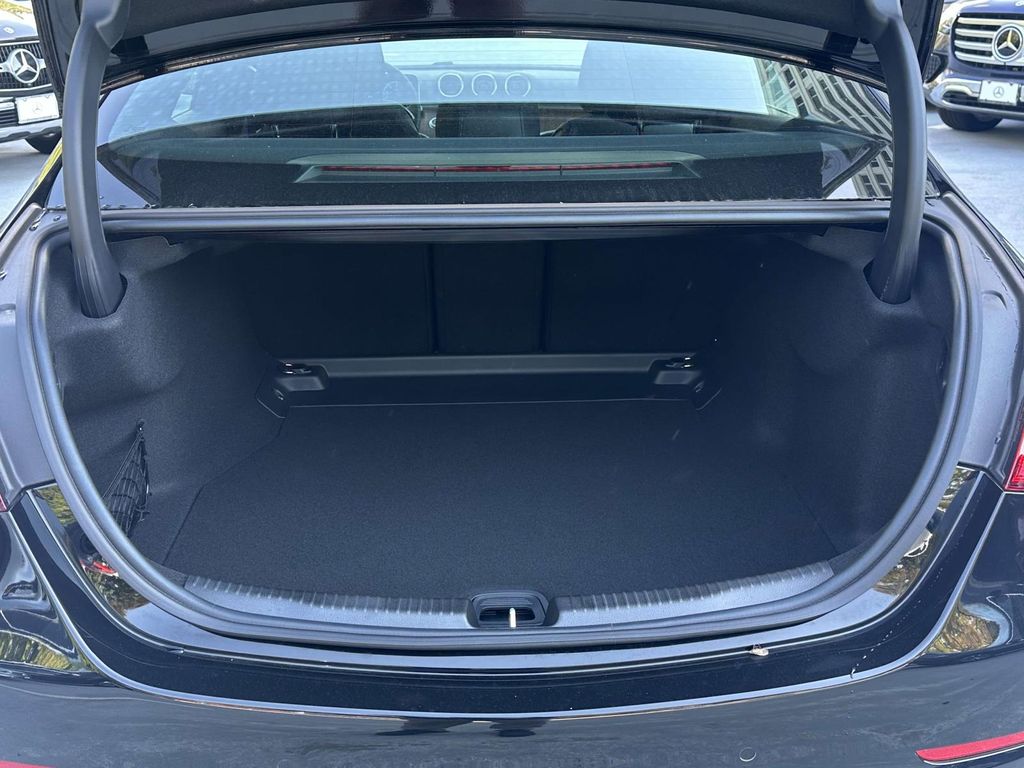 2025 Mercedes-Benz C-Class C 300 17