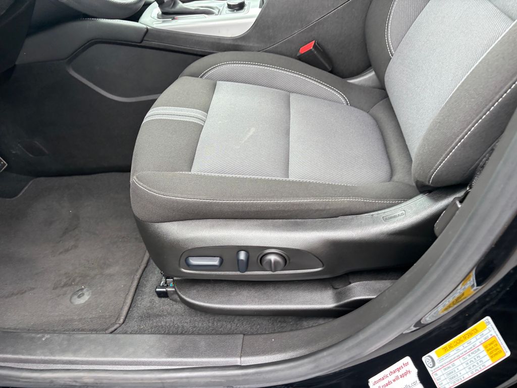 Used Car 2025 Chevrolet Blazer  Lt For Sale Under $35,000 In Austin, Texas